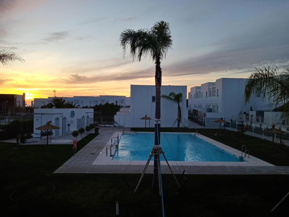 Enjoy Selecta Conil Conil De La Frontera Exterior foto